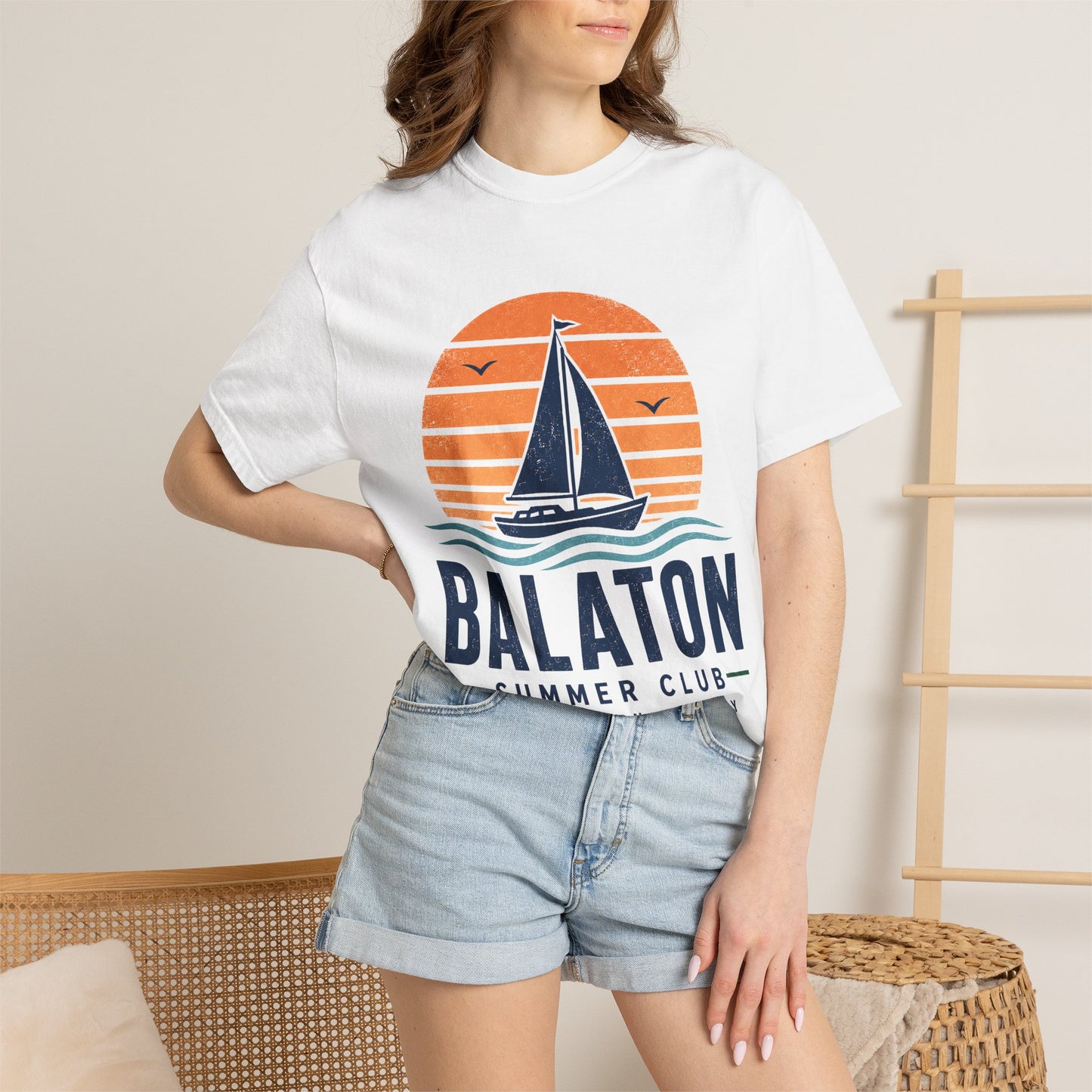Balaton T-Shirt Summer Club im Vintage-Look für Ungarnfreunde