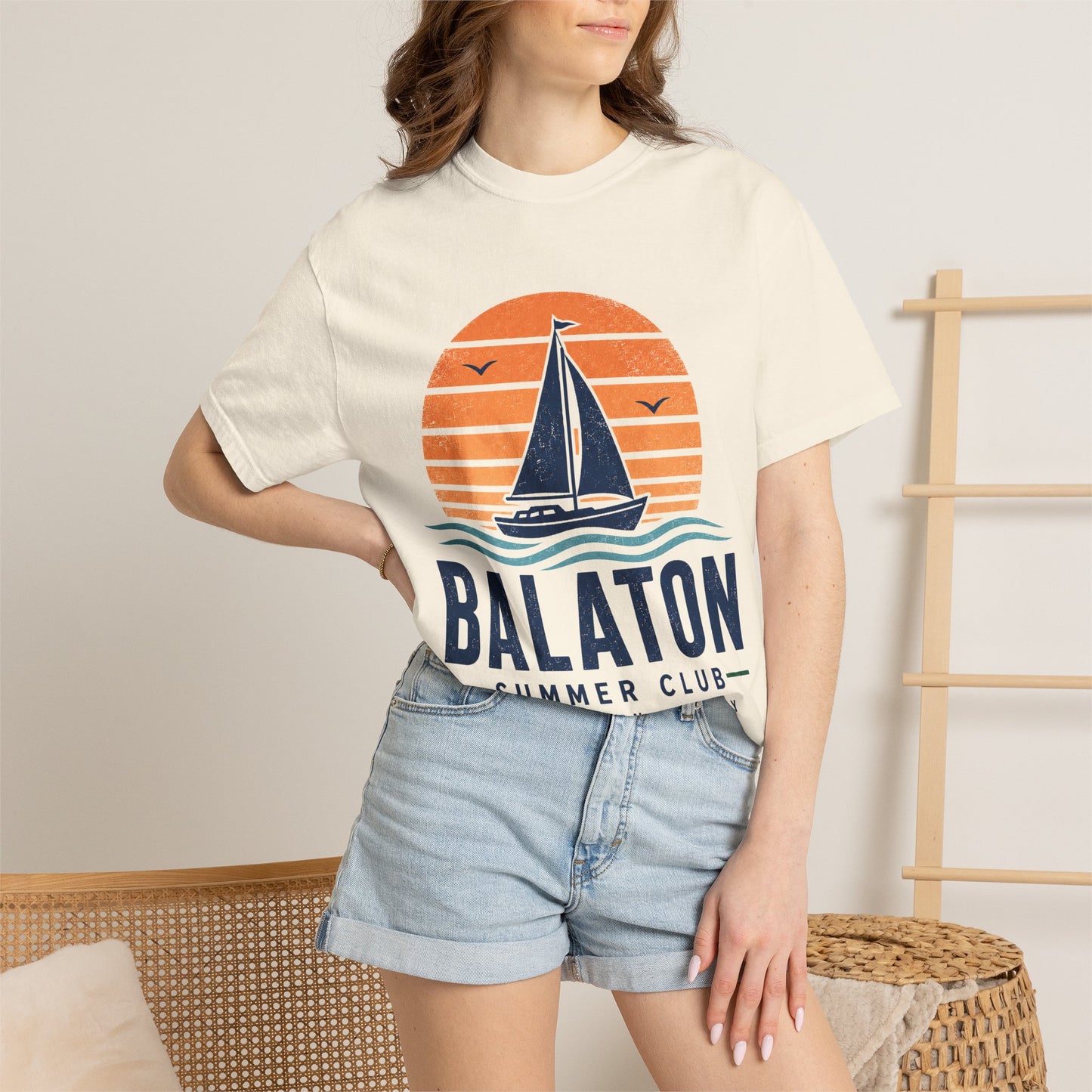 Balaton T-Shirt Summer Club im Vintage-Look für Ungarnfreunde