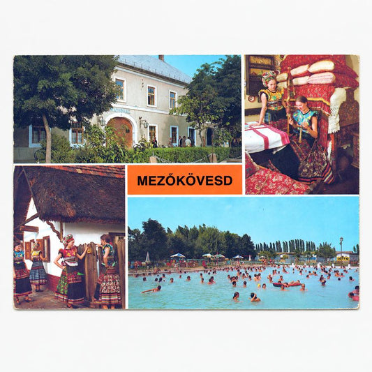 Alte Ansichtskarte von Mezőkövesd, historische AK aus dem Komitat Borsod-Abaúj-Zemplén mit Matyó-Tracht, Volkskunst und Freibad.
