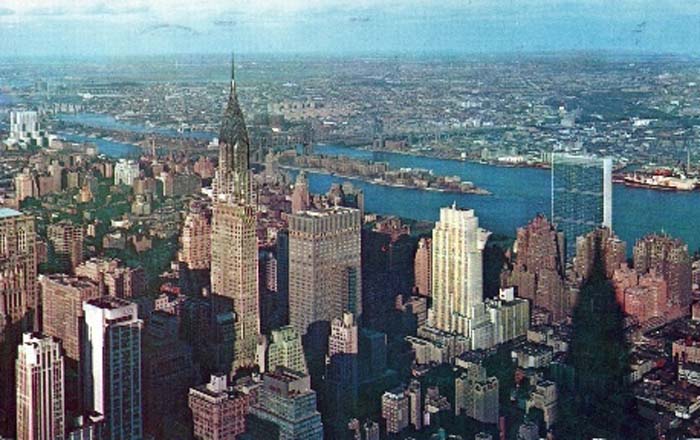 36 alte Ansichtskarten – USA-Konvolut mit internationalen Motiven