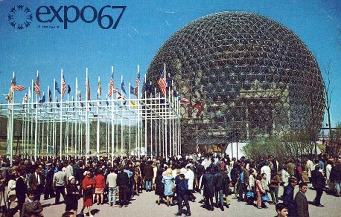 36 alte Ansichtskarten – USA-Konvolut mit internationalen Motiven