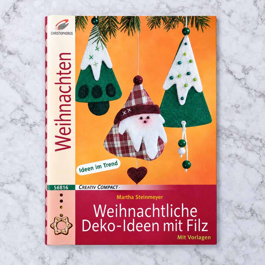 Weihnachtliche Deko-Ideen mit Filz – Titelbild mit Weihnachtsmann, Tannenbäumen und Filzdekoration für Advent und Weihnachten